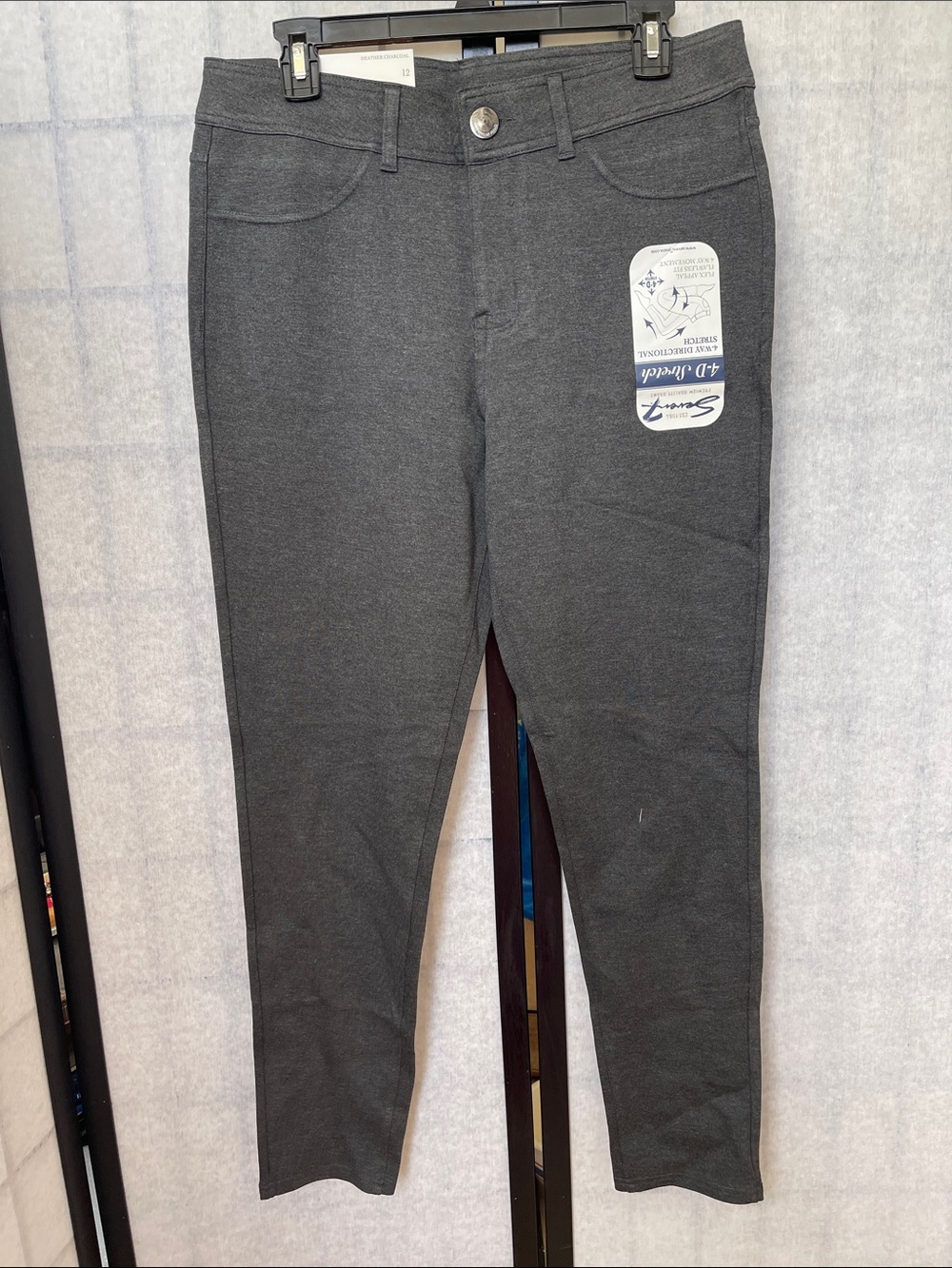 Seven BNWT 4 way stretch skin leg leggings size 12